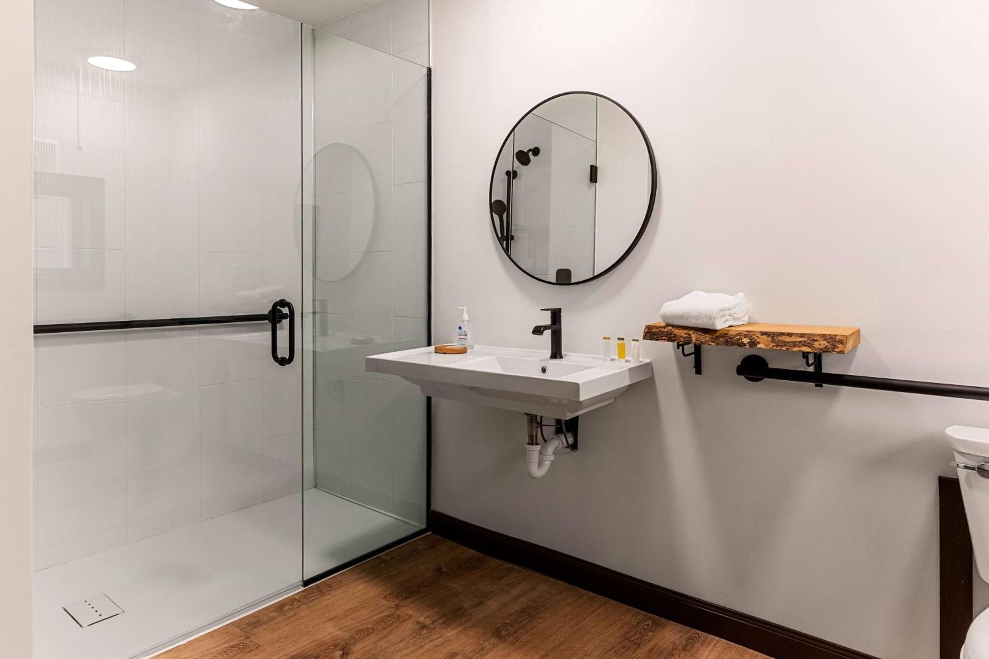 Travelodge By Wyndham Emlenton エクステリア 写真