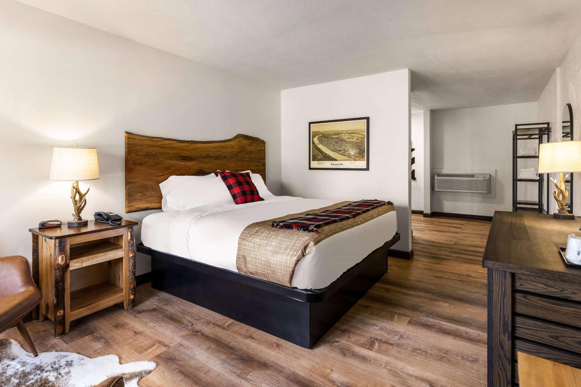 Travelodge By Wyndham Emlenton エクステリア 写真