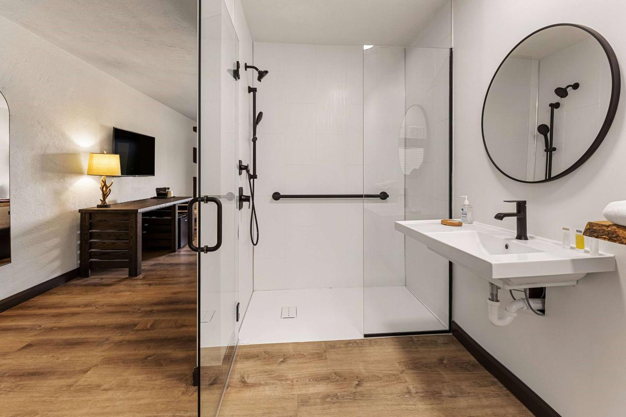 Travelodge By Wyndham Emlenton エクステリア 写真