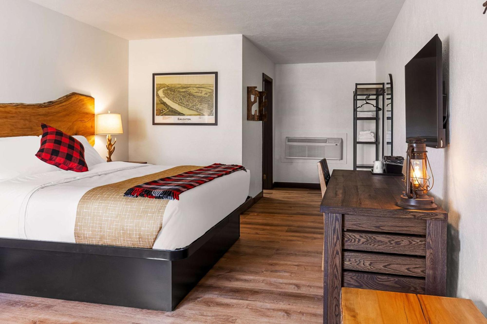 Travelodge By Wyndham Emlenton エクステリア 写真