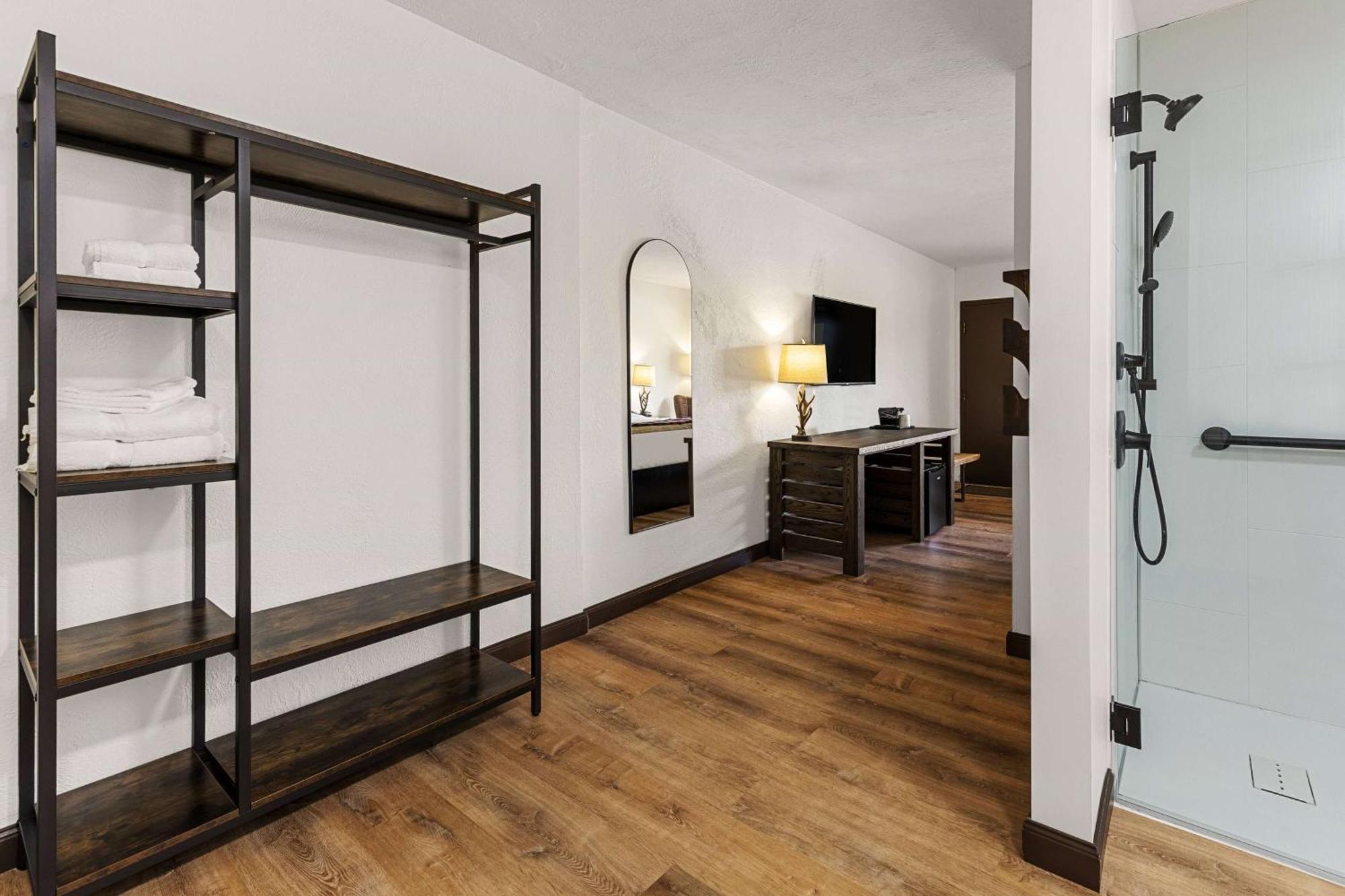 Travelodge By Wyndham Emlenton エクステリア 写真