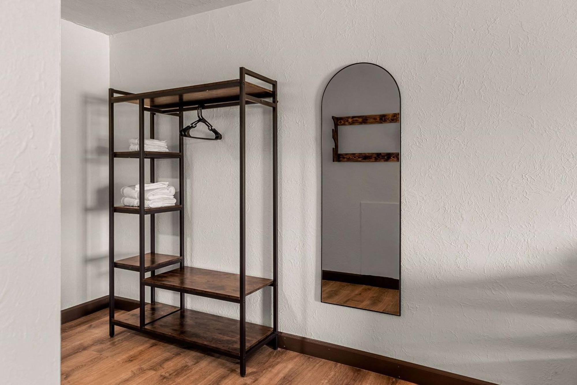 Travelodge By Wyndham Emlenton エクステリア 写真